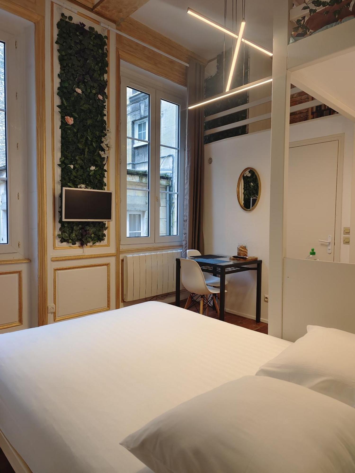 Apartamento Studio Lumineux Et Fleuri Idealement Situe Caen Exterior foto