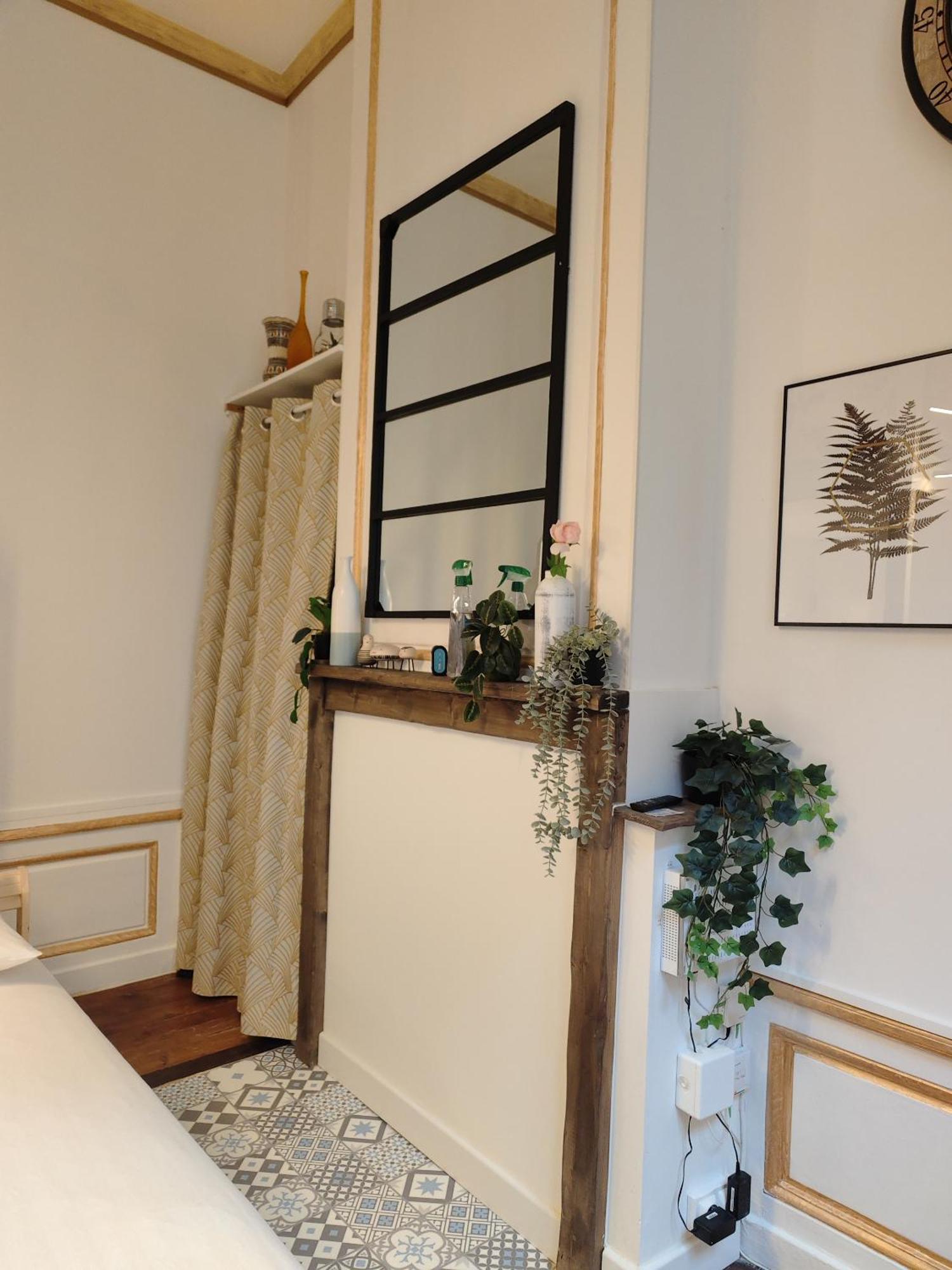Apartamento Studio Lumineux Et Fleuri Idealement Situe Caen Exterior foto